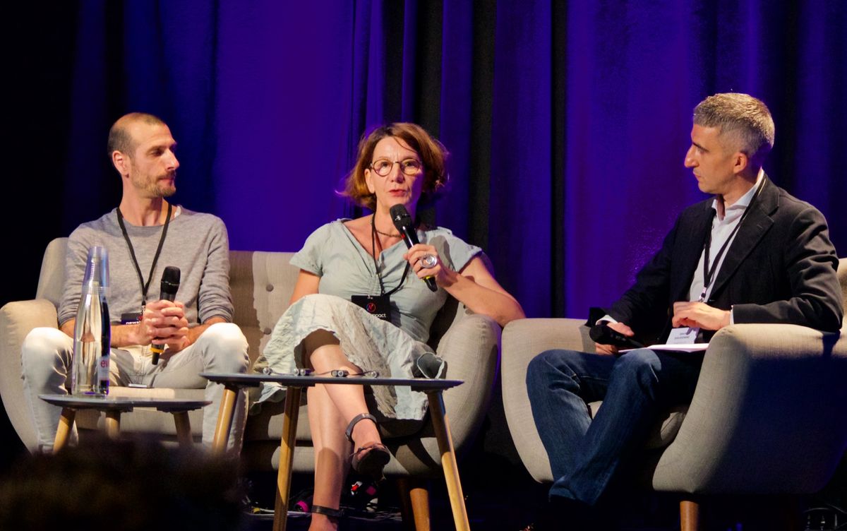 Stuck in the bubble: the challenges of journalism conferences