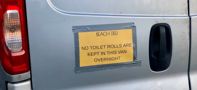 Engaged Reading Digest: Viruses, Lies and Spammers